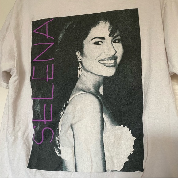 Selena print size large tee - Picture 2 of 4